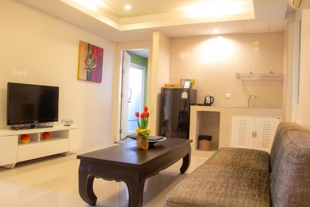 Grand Bleu Ocean View Pool Suite Kamala Beach Exterior photo